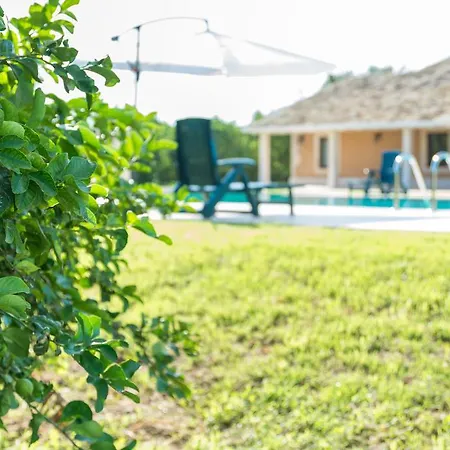 Il Giardino Di Sicilia Case Monterosso